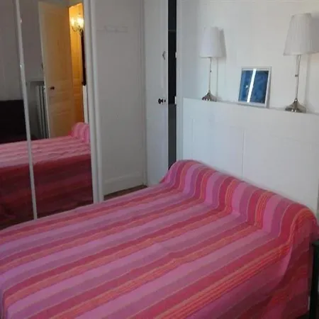 Les Bains 19 빌라 론세레뱅