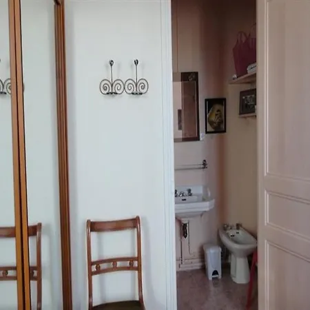 Les Bains 19 빌라